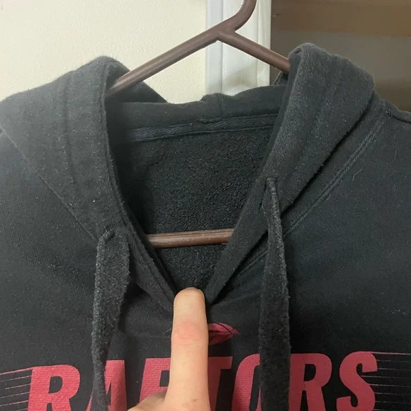 Toronto Raptors Sweater - Picture 4 of 5